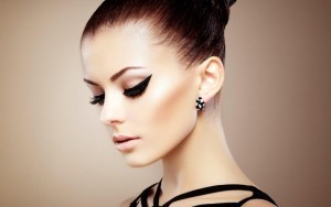 Макияж 2015 — модные образы с подиумов