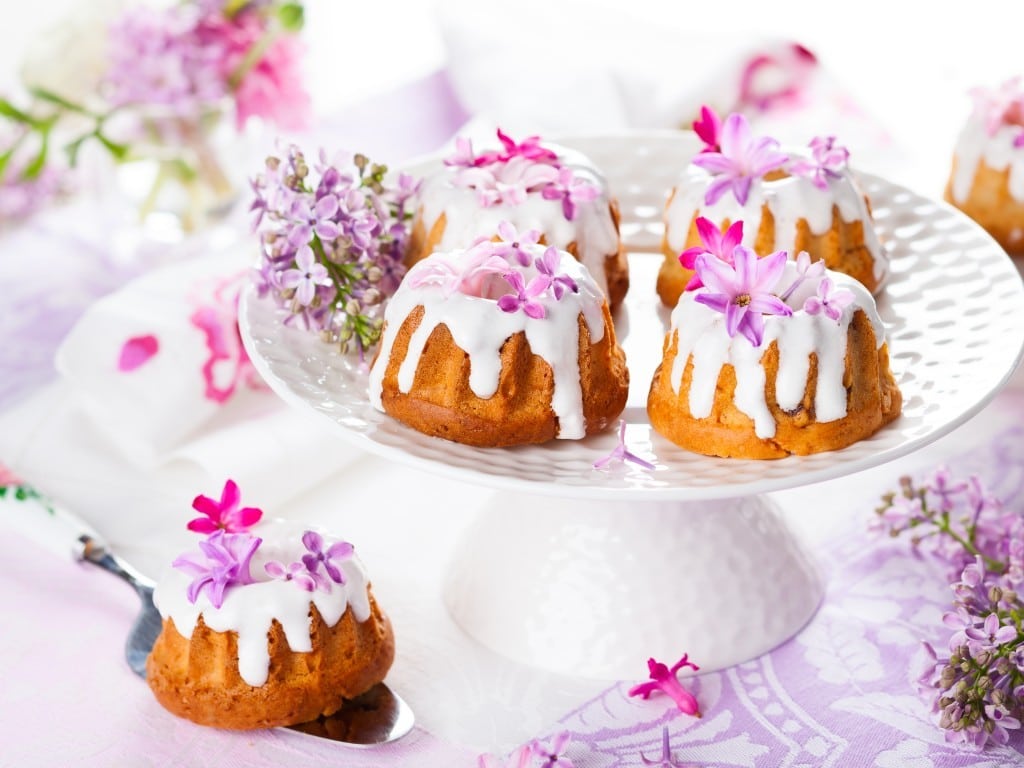 Простой рецепт Ромовая Баба в домашних условиях