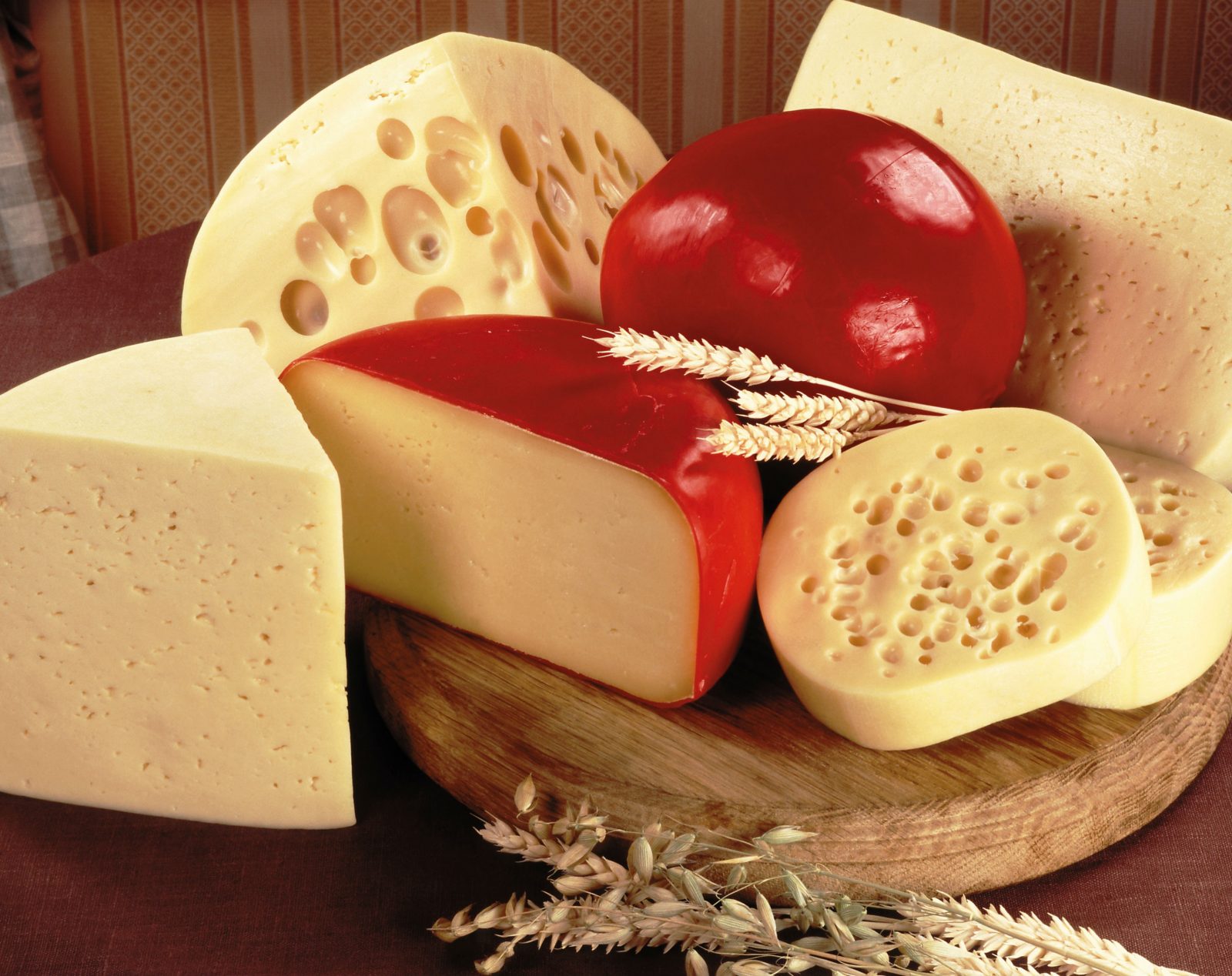 Сырная тарелка 6 Сырная тарелка