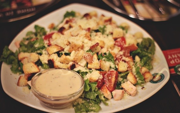 Рецепт классического салата «Цезарь»