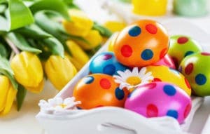 Как покрасить яйца на Пасху рецепты Как покрасить яйца на Пасху рецепты