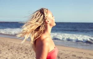 Как осветлить волосы в домашних условиях народными средствами