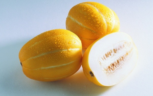 Дыни, какими витаминами и минералами богата дыня