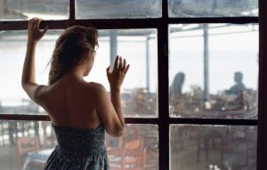 Как перестать ревновать своего мужчину к другим женщинам