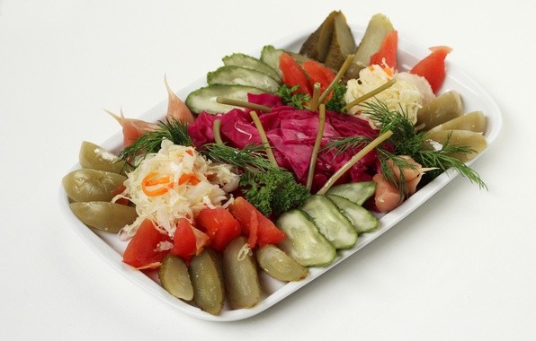 Малосольные огурцы. Как приготовить хрустящие огурцы быстрого приготовления