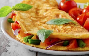 Омлет на завтрак — подборка простых и вкусных рецептов 2 Омлет на завтрак — подборка простых и вкусных рецептов